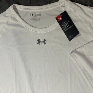 UNDER ARMOUR TECH SHIRT SIZE 5XL OR 4XL MEN NWT $32